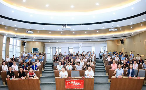 华体育hth官网入口电气2021核心伙伴共赢大会隆重举行！